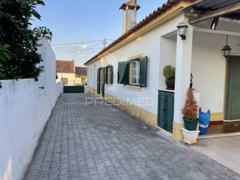 Moradia t3+1 em coalhos (abrantes)