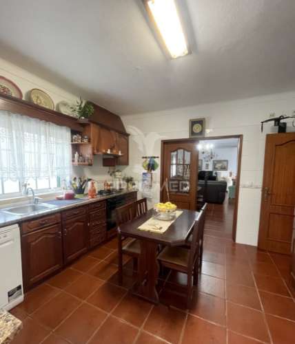 Moradia t3+1 em coalhos (abrantes)
