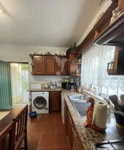 Moradia t3+1 em coalhos (abrantes)