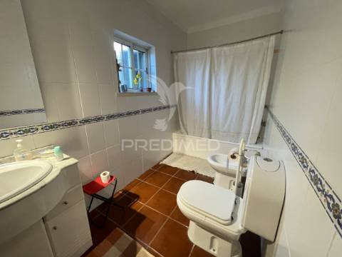 Moradia t3+1 em coalhos (abrantes)