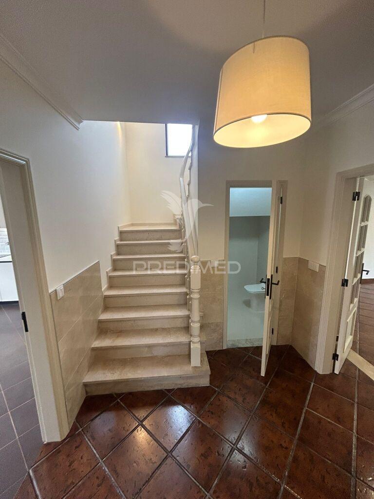 Moradia isolada t4 renovada – gafanha da encarnação, ílhavo