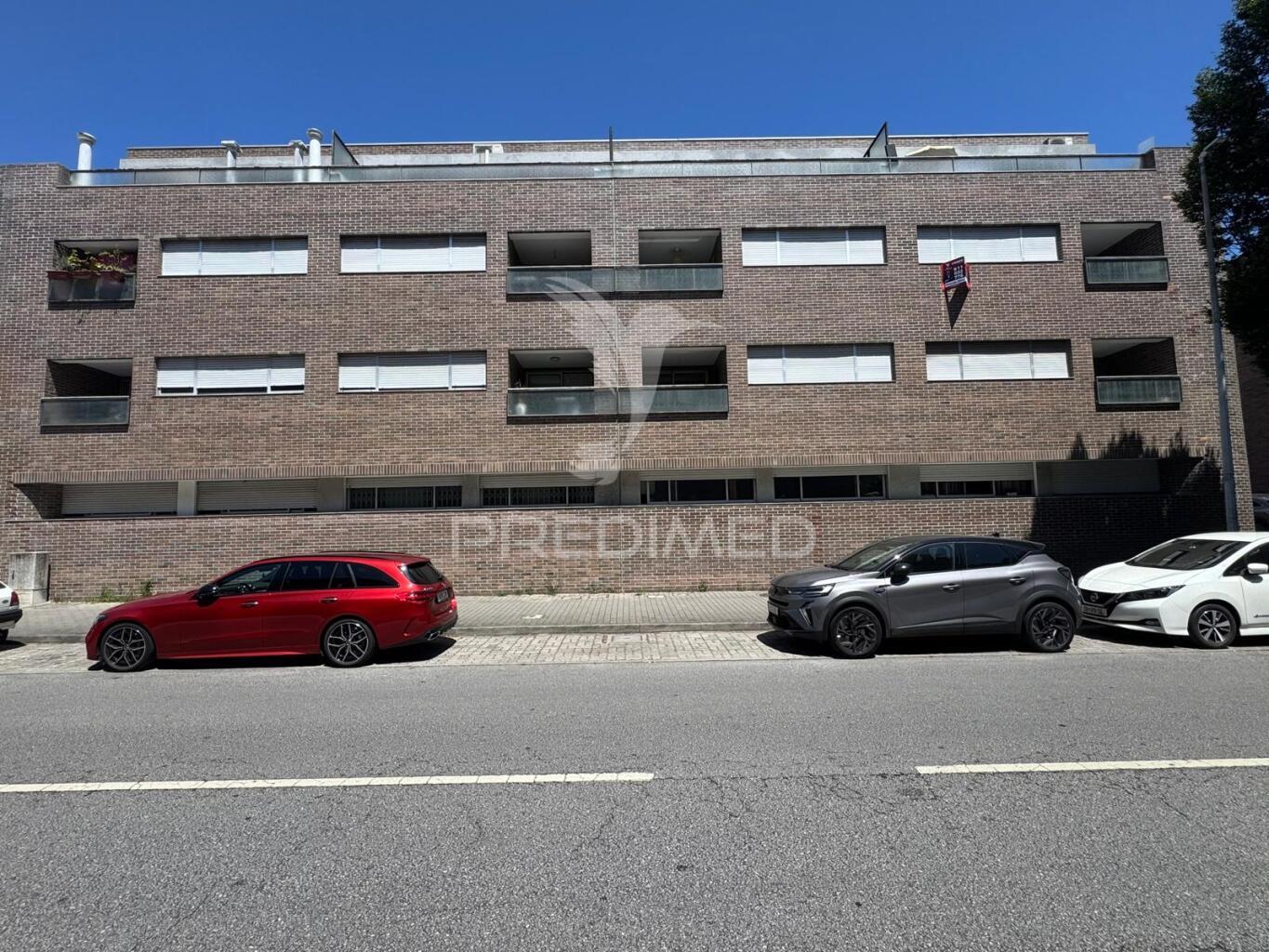 Apartamento t2 com garagem em guimarães