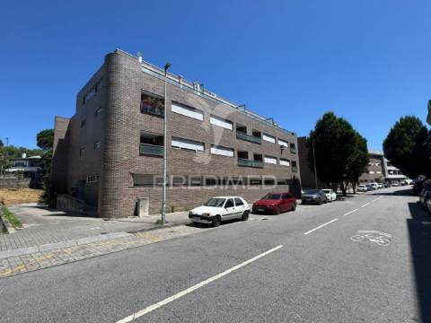 Apartamento t2 com garagem em guimarães