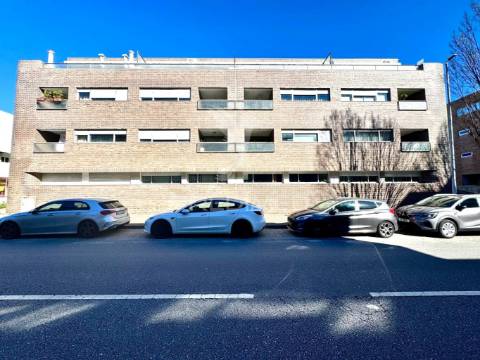 Apartamento t2 com garagem em guimarães