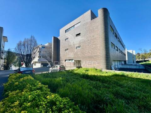 Apartamento t2 com garagem em guimarães
