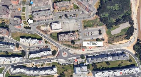 Lugar de  garagem ao metro em vila nova de gaia