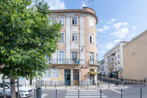 T1+1 com terraço no  bairro de são miguel