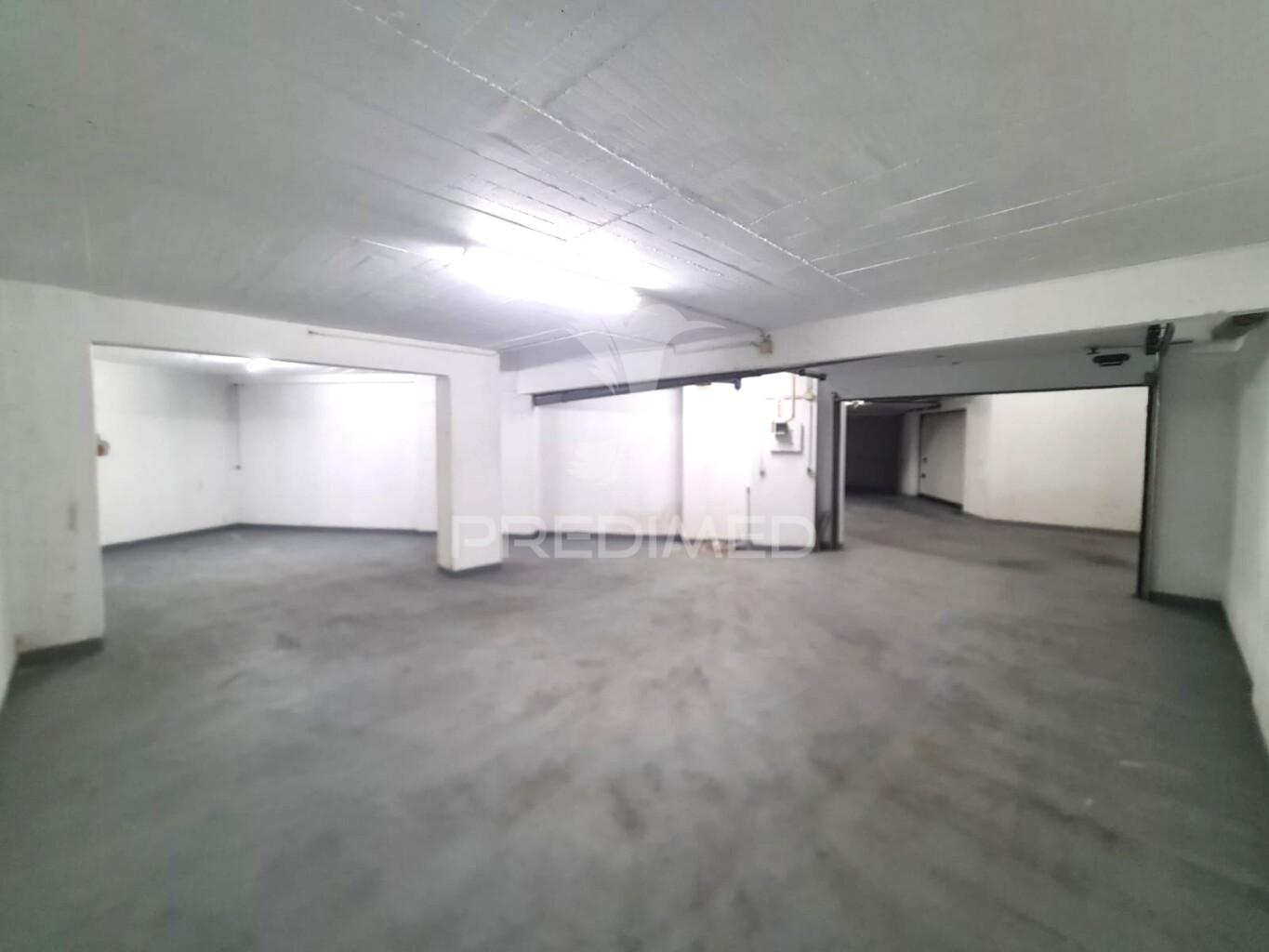 Garagem/armazém