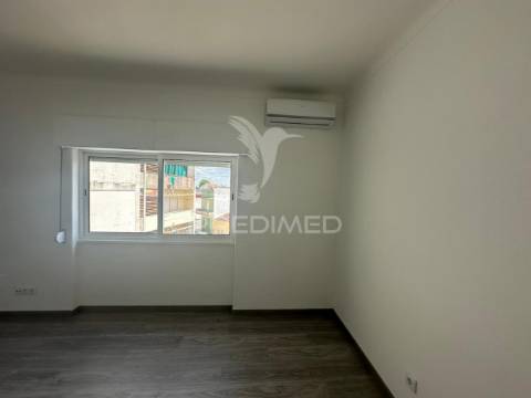 Apartamento t3 /santarém com vista tejo