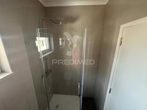 Apartamento t3 /santarém com vista tejo