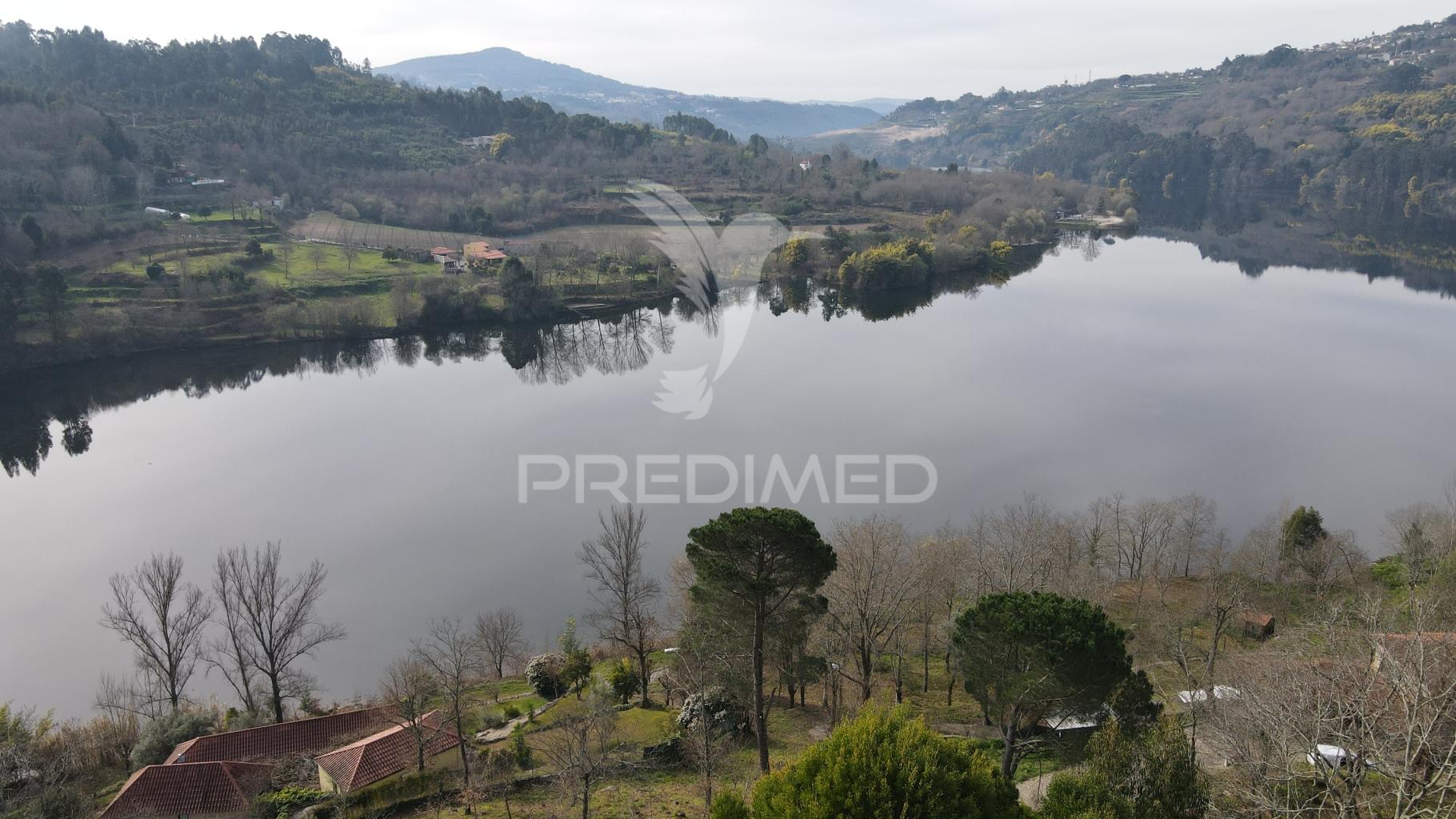 Terreno para construção com vista rio em abragão, penafiel