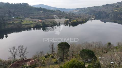 Terreno para construção com vista rio em abragão, penafiel