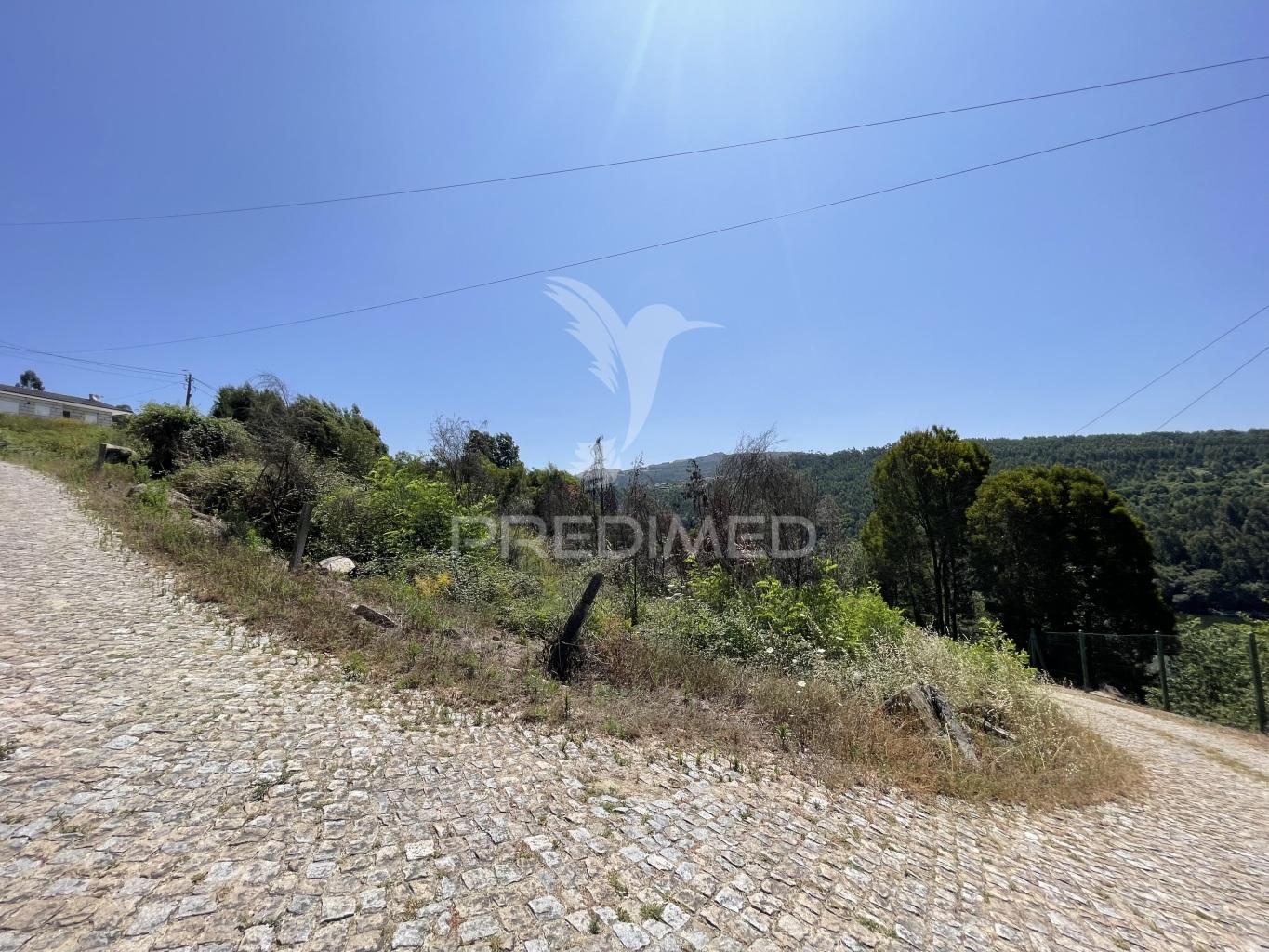 Terreno para construção com vista rio em abragão, penafiel