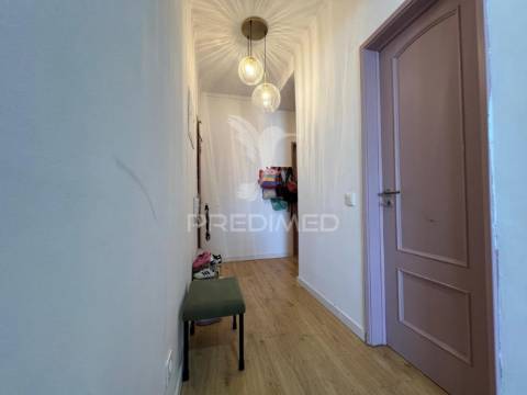 Apartamento t3 na arrentela-seixal