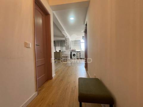 Apartamento t3 na arrentela-seixal