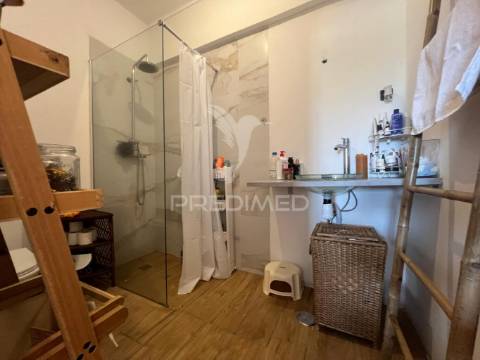 Apartamento t3 na arrentela-seixal