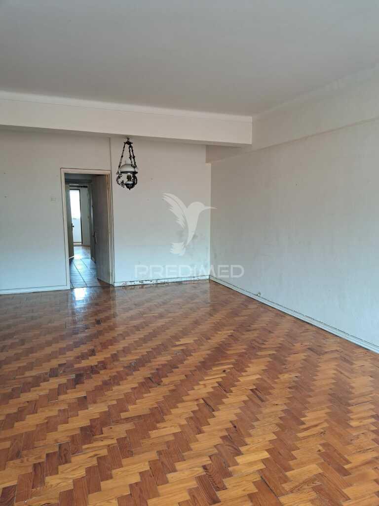 Apartamento t2 centro de angra