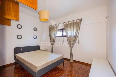 Apartamento t2 no centro de ovar