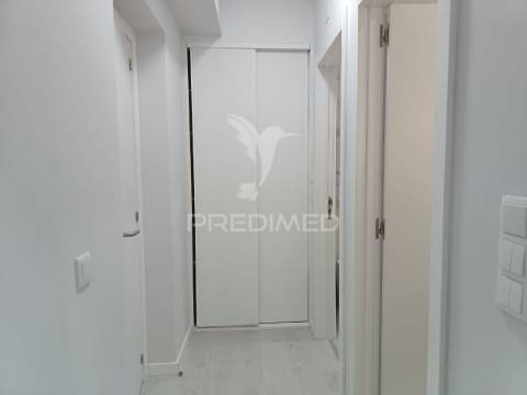 Moradia térrea t3, totalmente remodelada, em setúbal
