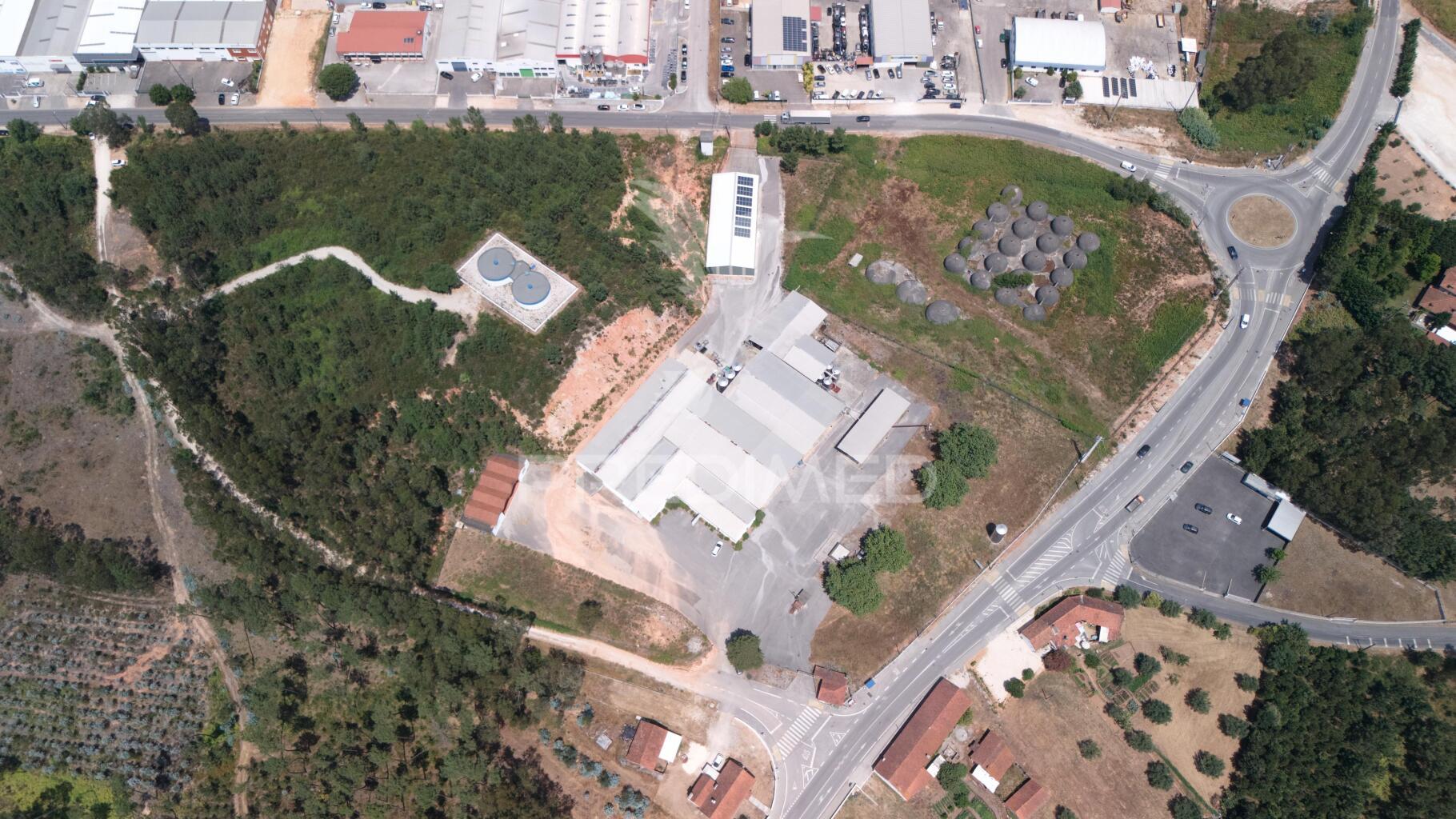 Armazéns c/ 4ha, zona industrial de ourém