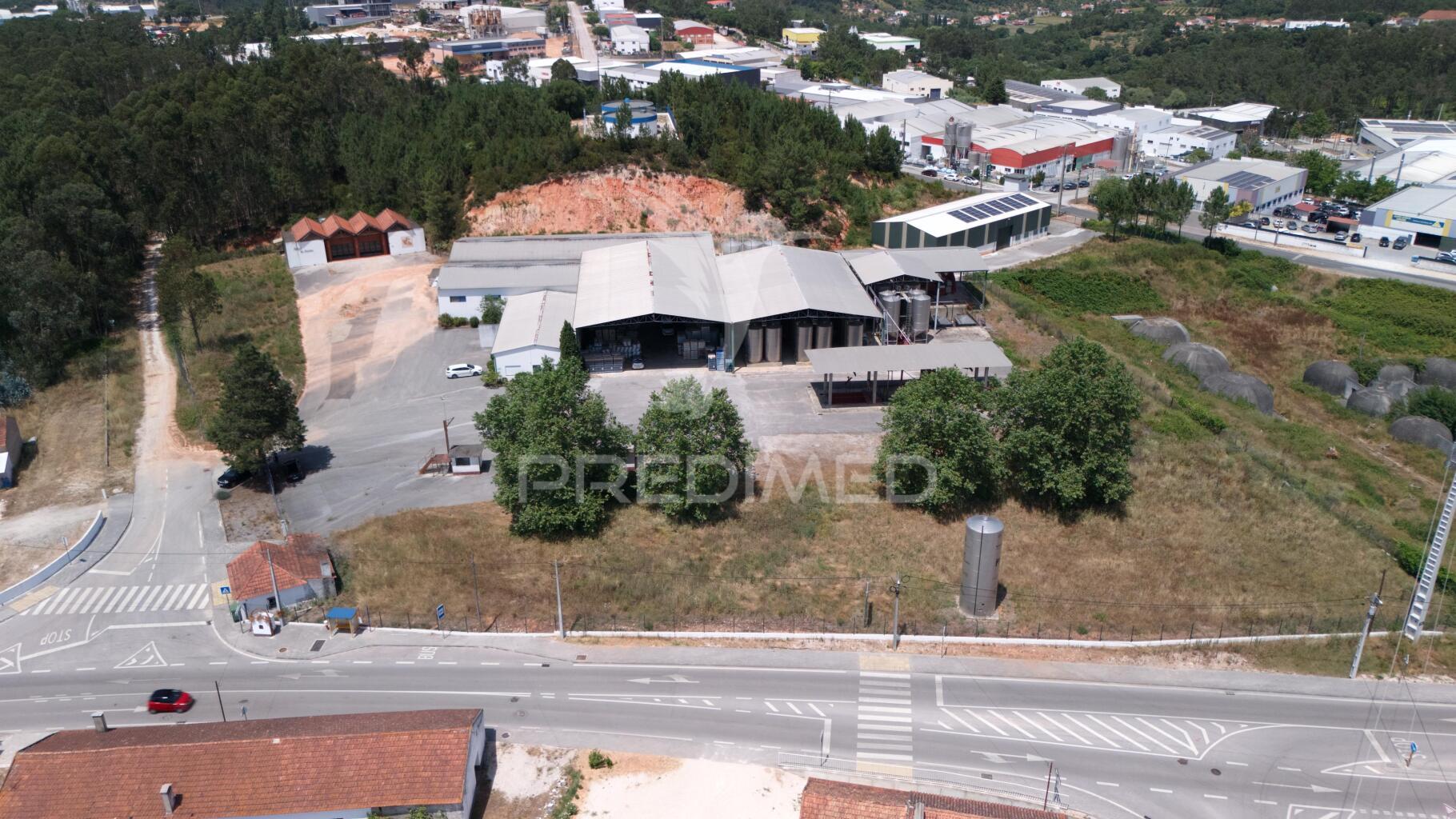 Armazéns c/ 4ha, zona industrial de ourém