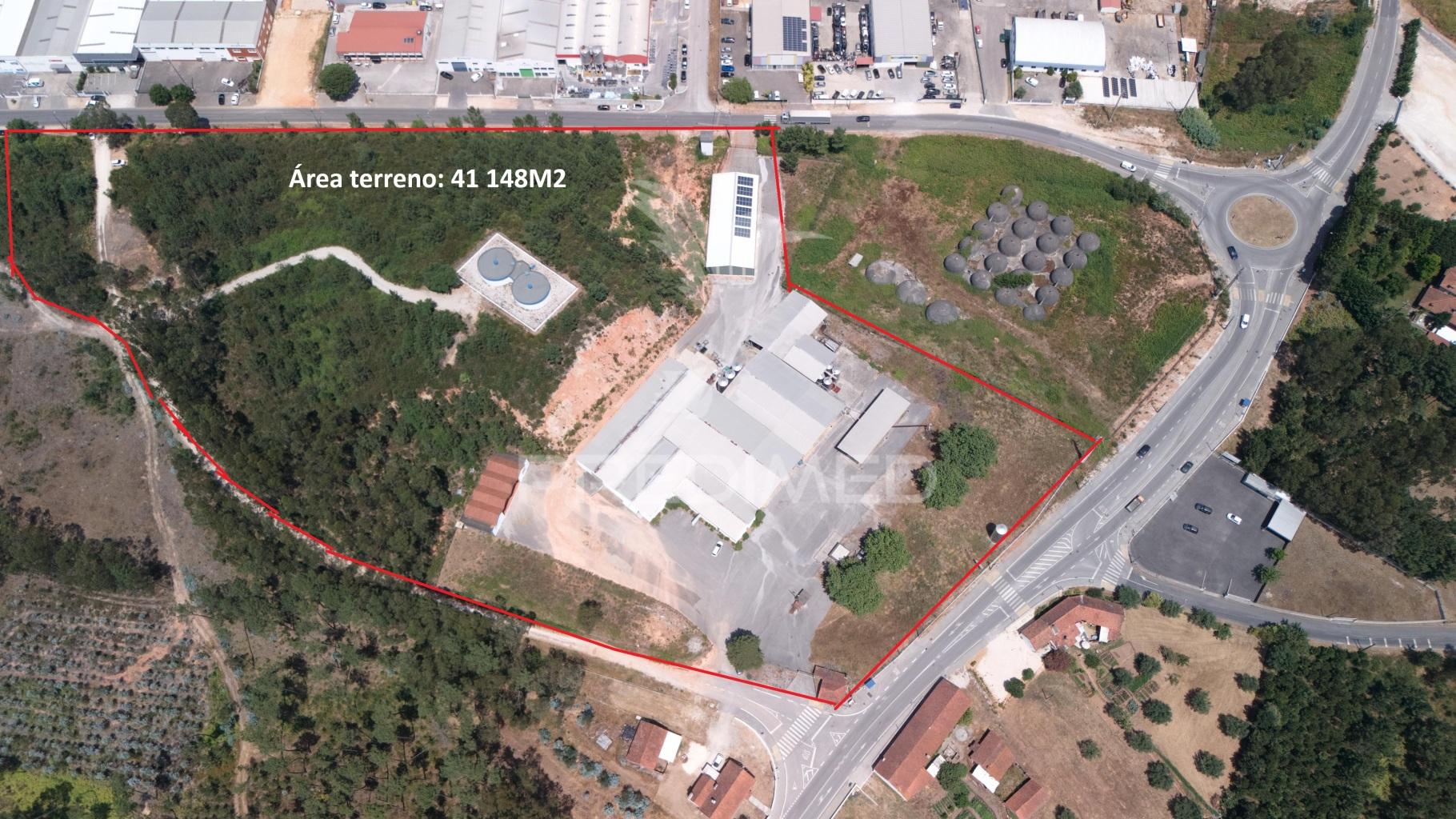 Armazéns c/ 4ha, zona industrial de ourém