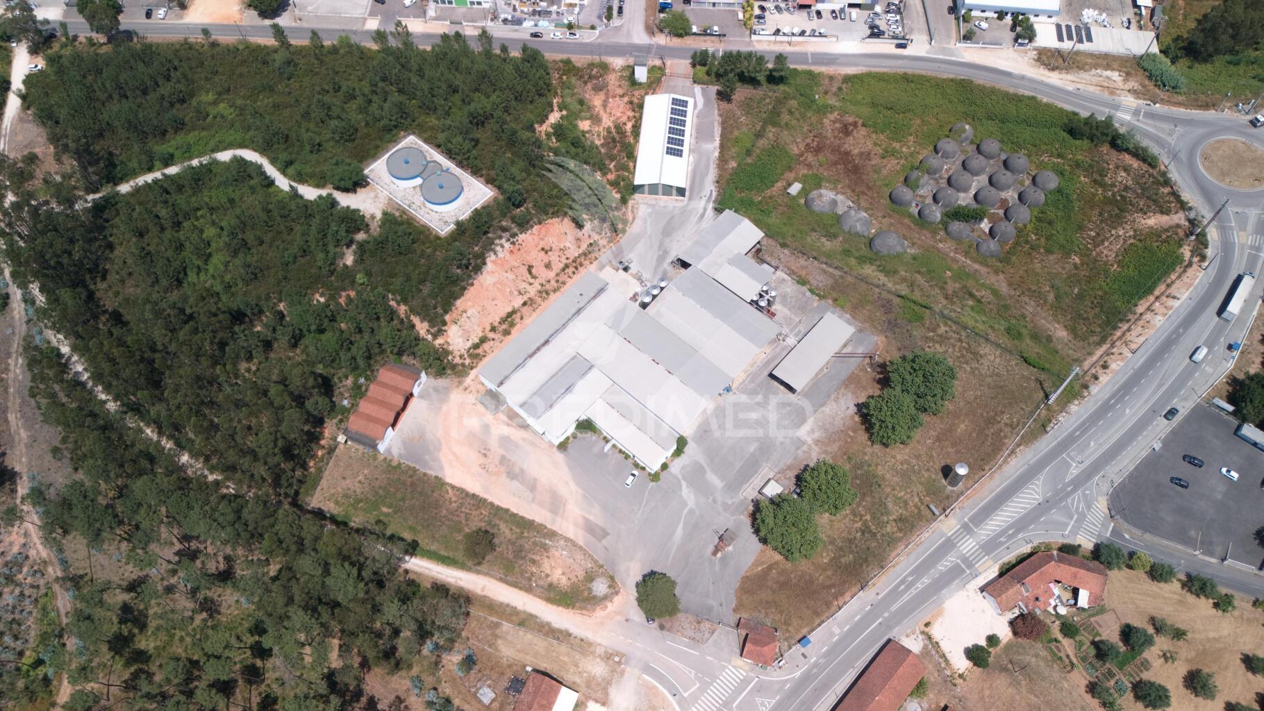 Armazéns c/ 4ha, zona industrial de ourém