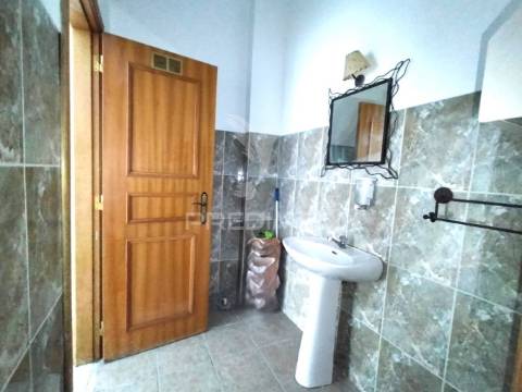Loja | belas - queluz | sintra