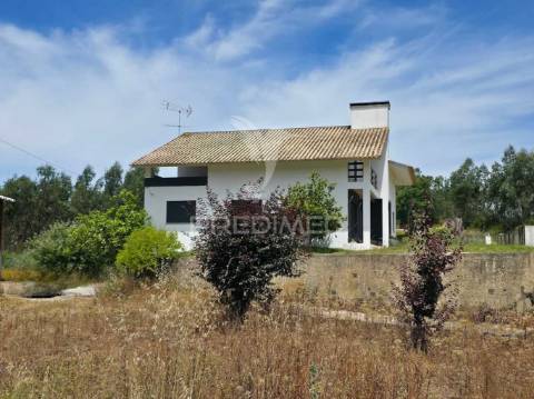 Quintinha t2 com 1.700m2