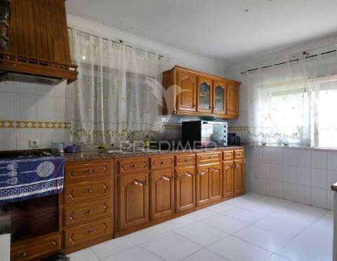 Quintinha t2 com 1.700m2