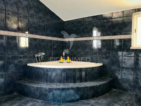 Quintinha t2 com 1.700m2