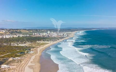 Apartamento t4 na avenida vieira da silva - santa marta do pinhal - corroios - 380.000€