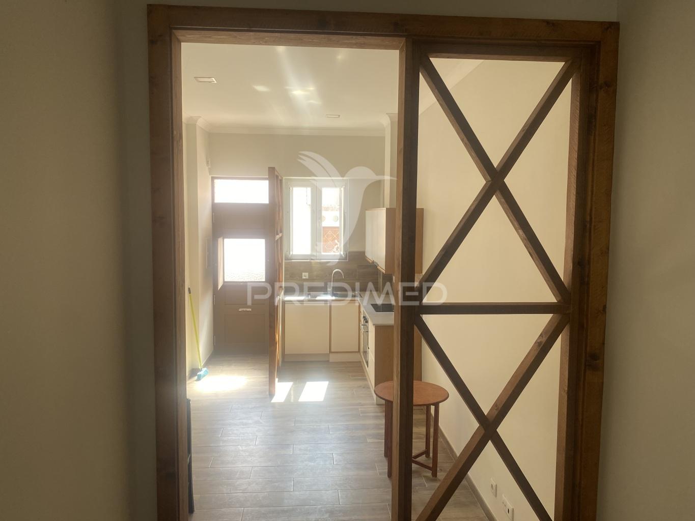 Apartamento t1 com quintal