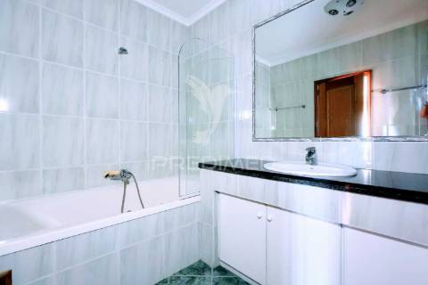 Apartamento t2 mobilado – perto do gaiashopping