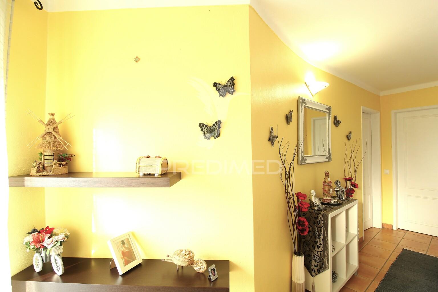 Apartamento t3 duplex, terraço, santiago do cacém
