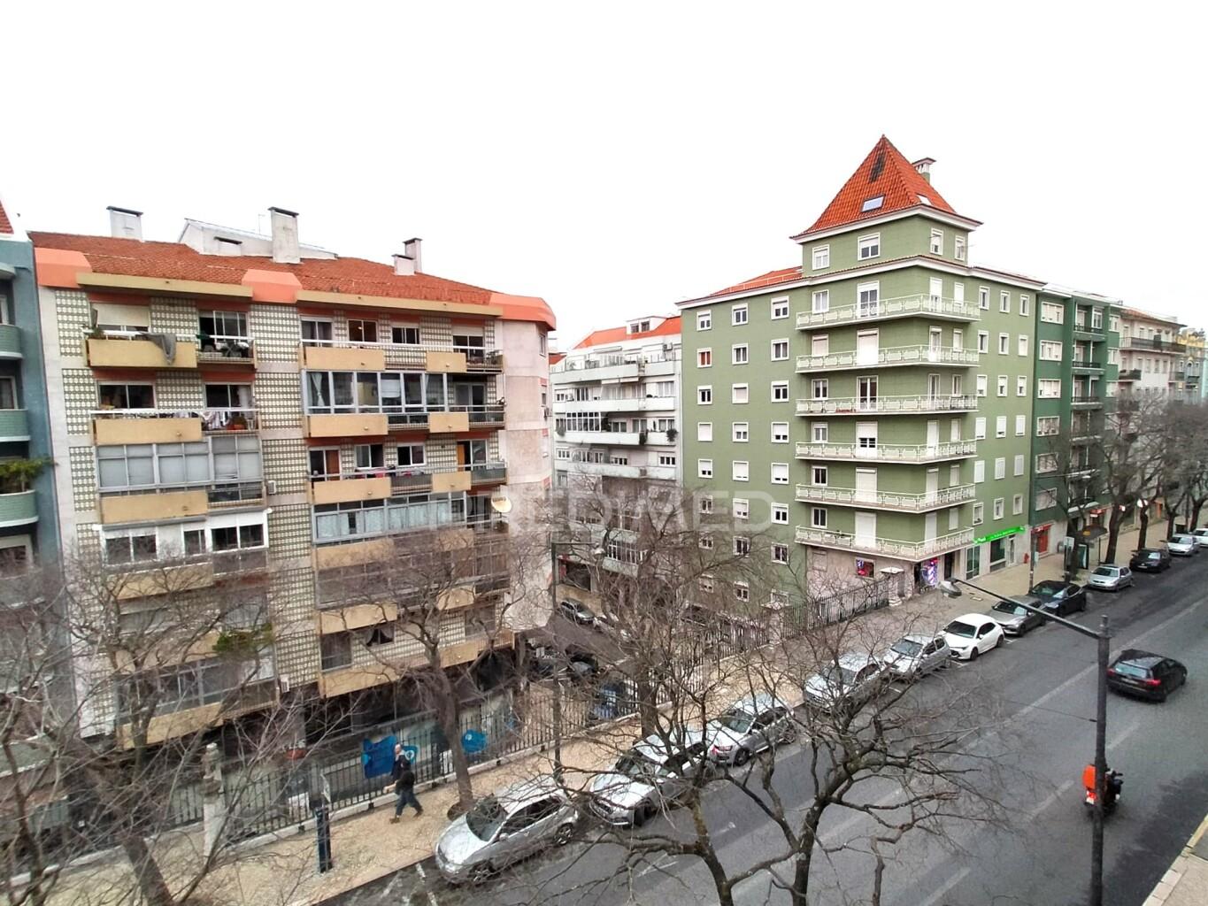 Apartamento t1 | remodelado | arroios | lisboa