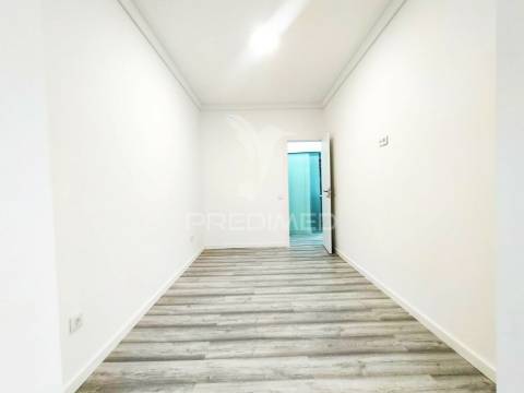Apartamento t1 | remodelado | arroios | lisboa