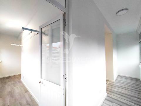 Apartamento t1 | remodelado | arroios | lisboa