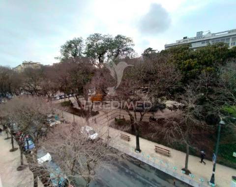 Apartamento t1 | remodelado | arroios | lisboa