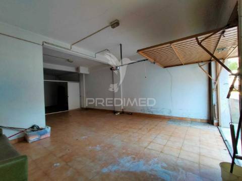 Garagem | espaço comercial | odivelas