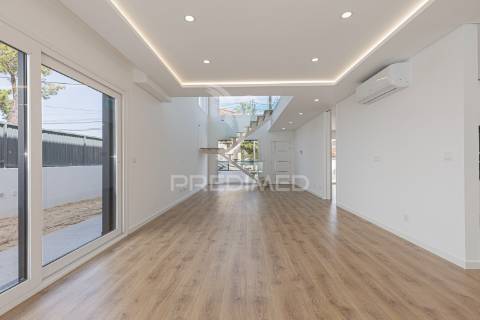 Moradia t4, aroeira
