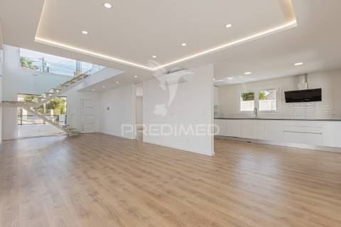 Moradia t4, aroeira