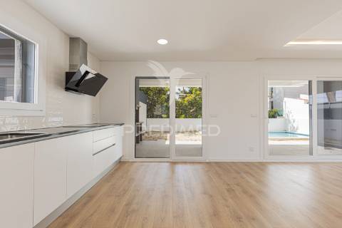 Moradia t4, aroeira