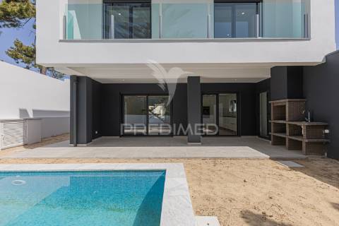 Moradia t4, aroeira
