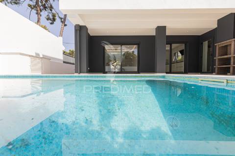 Moradia t4, aroeira