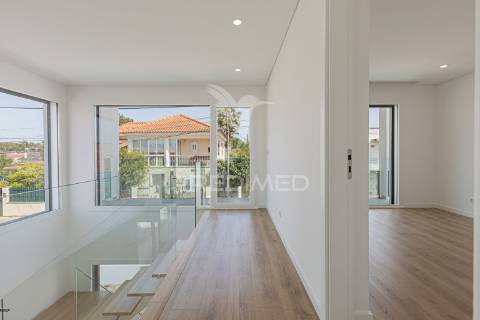 Moradia t4, aroeira