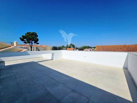 Moradia isolada t5 c/piscina e garagem, brejoeira - azeitão