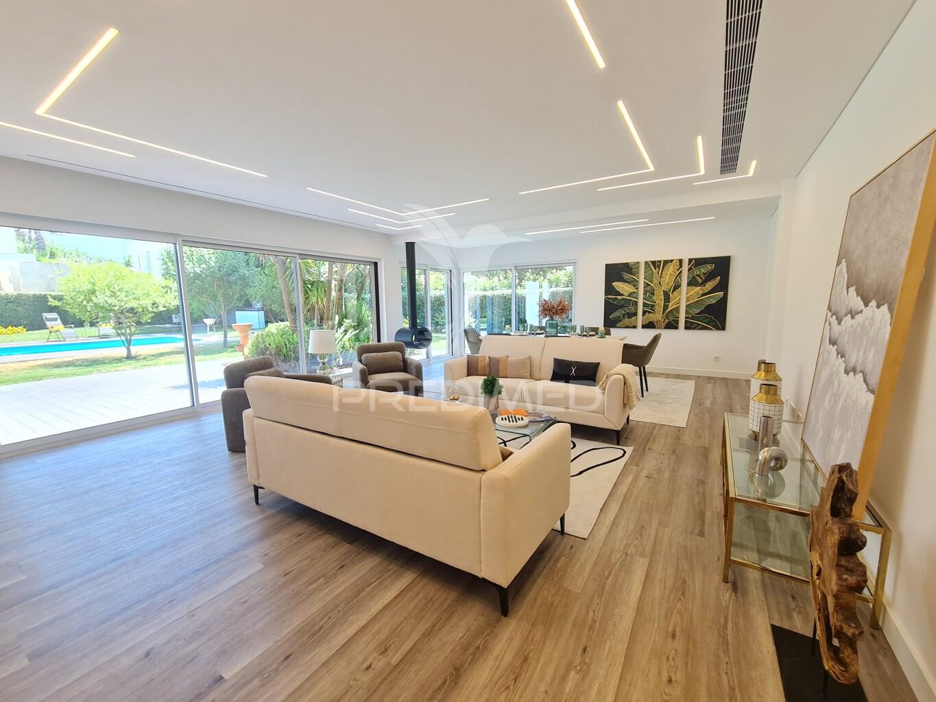 Moradia exclusiva t4 na prestigiada herdade da aroeira