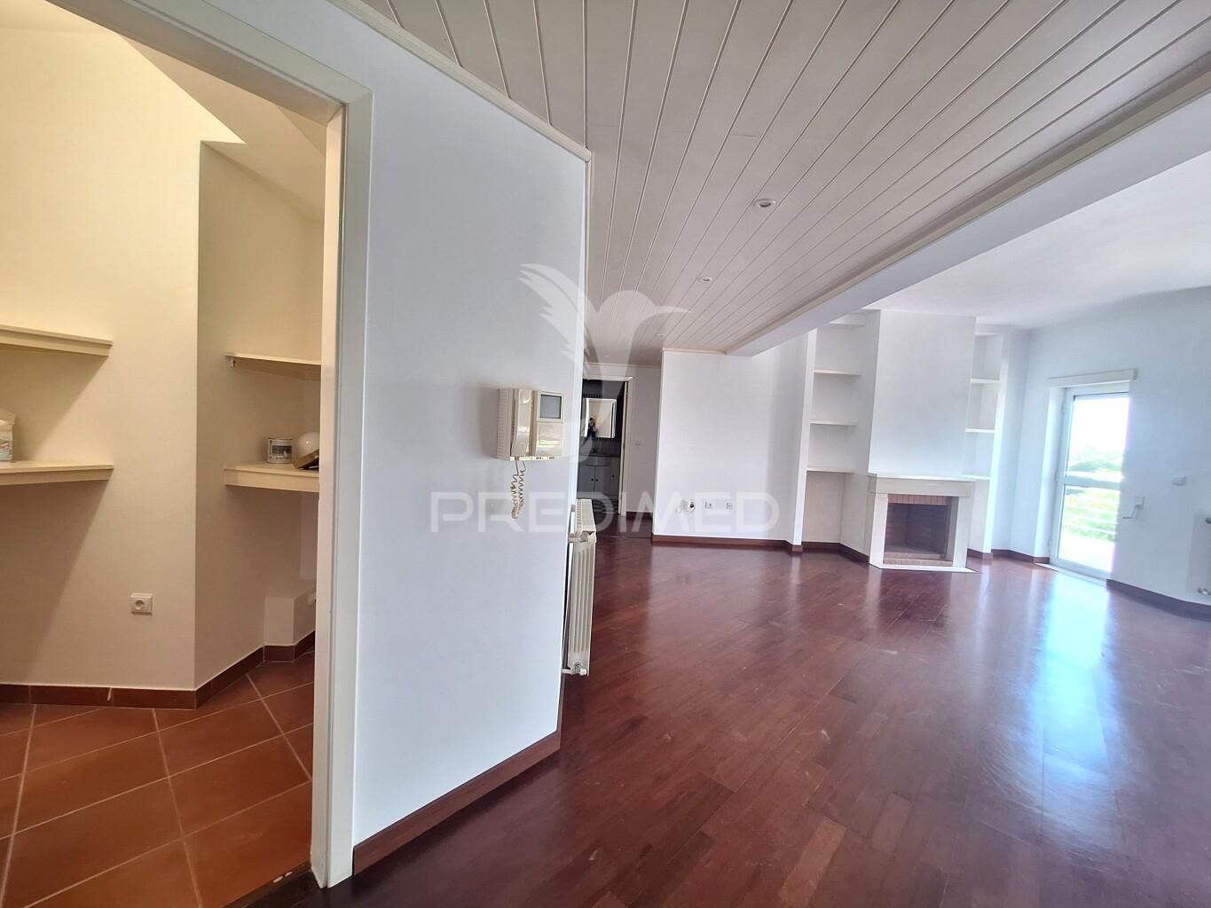 Apartamento t3, rua jornal “o almonda”, torres novas