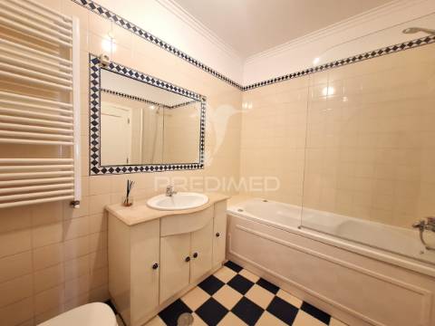 Apartamento t3, rua jornal “o almonda”, torres novas